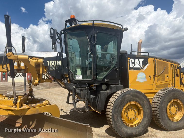 image for item FM7611 Caterpillar 160M motor grader