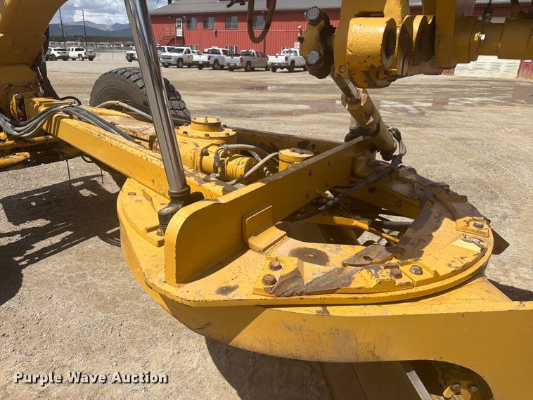 image for item FM7611 Caterpillar 160M motor grader