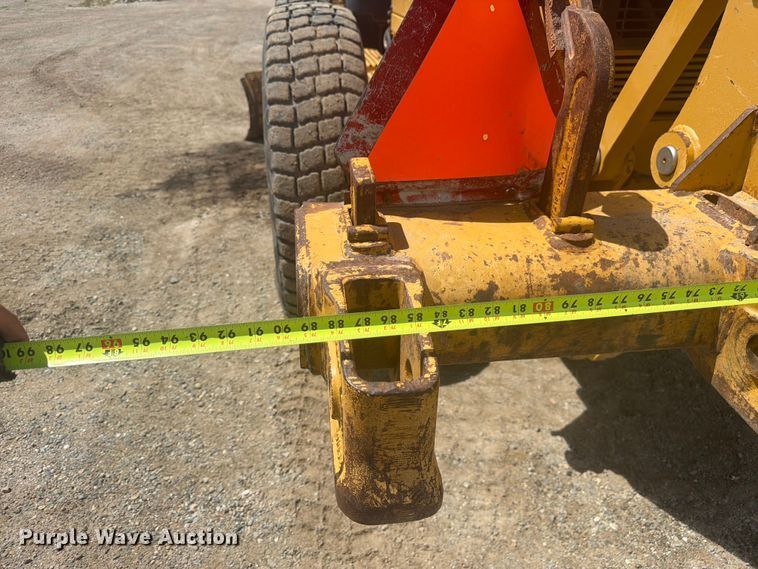 image for item FM7611 Caterpillar 160M motor grader