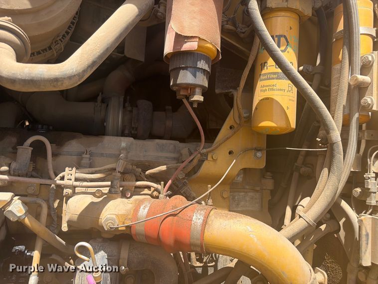 image for item FM7611 Caterpillar 160M motor grader