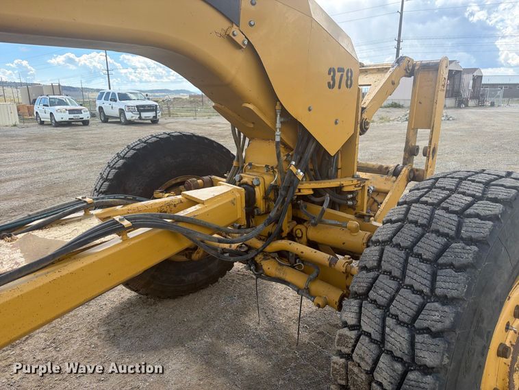 image for item FM7611 Caterpillar 160M motor grader