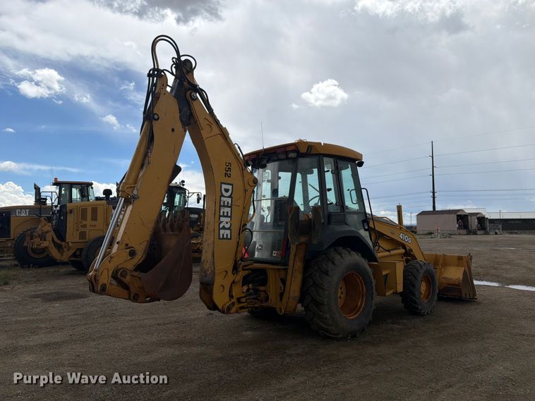 image for item FM7612 2001 John Deere 410G backhoe