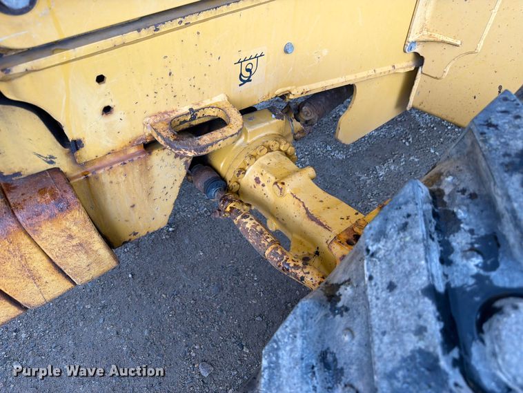 image for item FM7612 2001 John Deere 410G backhoe