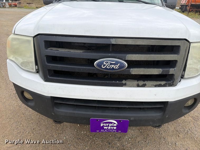image for item FM7621 2010 Ford Expedition SUV