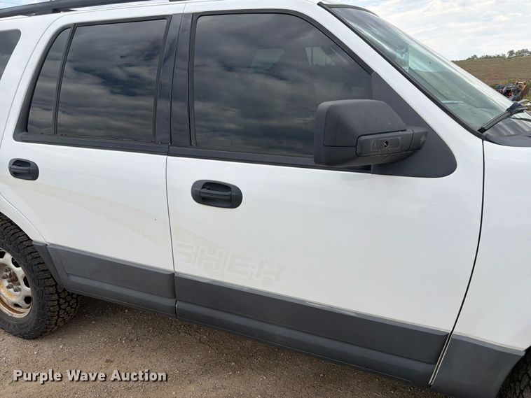 image for item FM7621 2010 Ford Expedition SUV