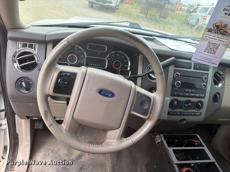 image for item FM7621 2010 Ford Expedition SUV