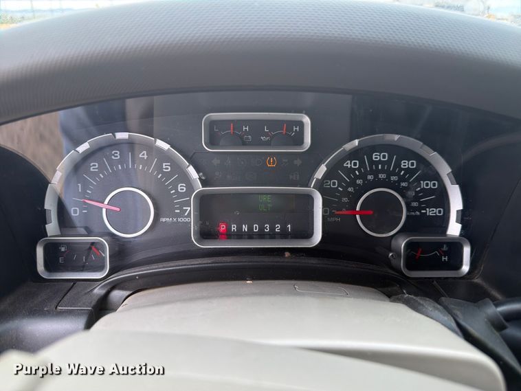 image for item FM7621 2010 Ford Expedition SUV
