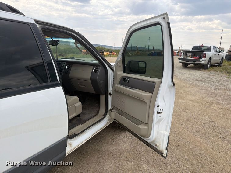 image for item FM7621 2010 Ford Expedition SUV
