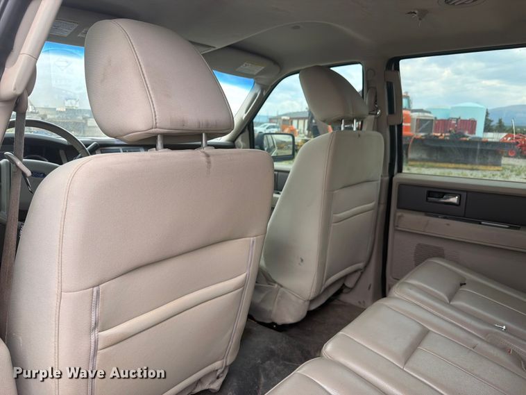 image for item FM7621 2010 Ford Expedition SUV
