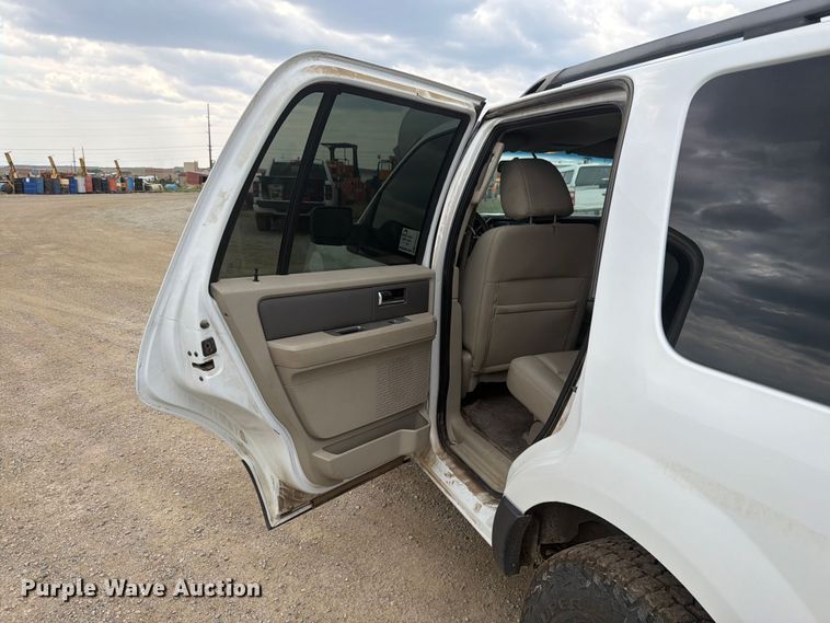 image for item FM7621 2010 Ford Expedition SUV
