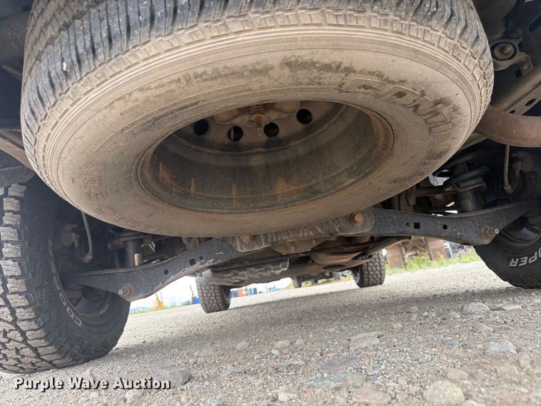 image for item FM7621 2010 Ford Expedition SUV