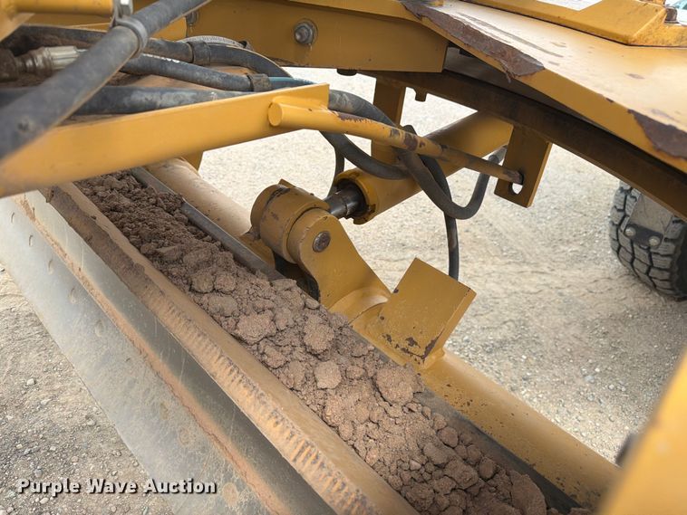 image for item FM7622 2012 Caterpillar 140M2 motor grader