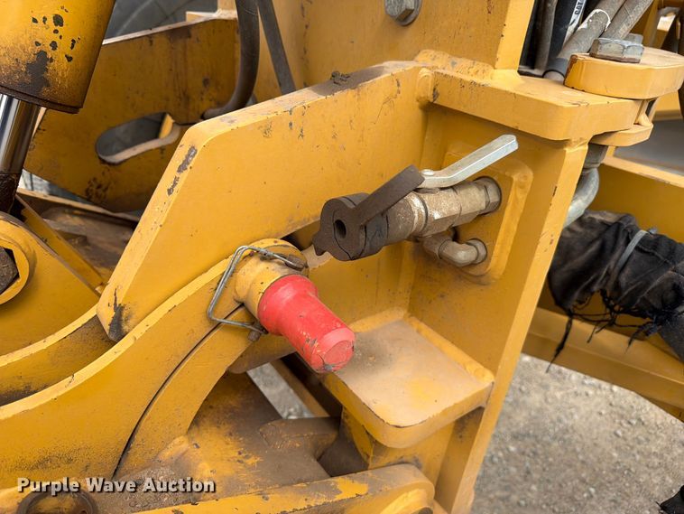 image for item FM7622 2012 Caterpillar 140M2 motor grader