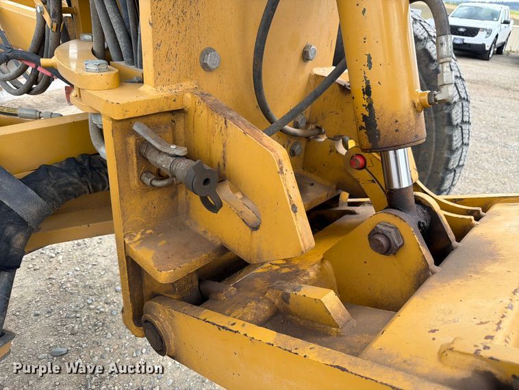 image for item FM7622 2012 Caterpillar 140M2 motor grader