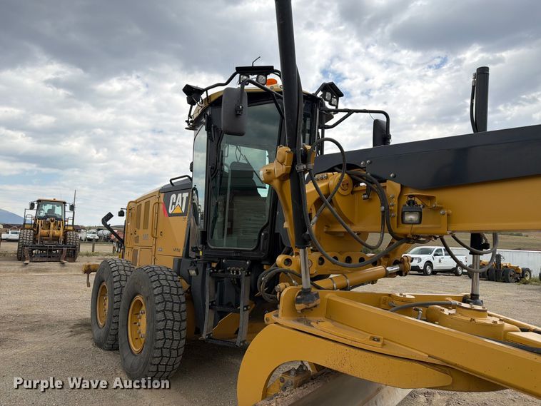 image for item FM7622 2012 Caterpillar 140M2 motor grader