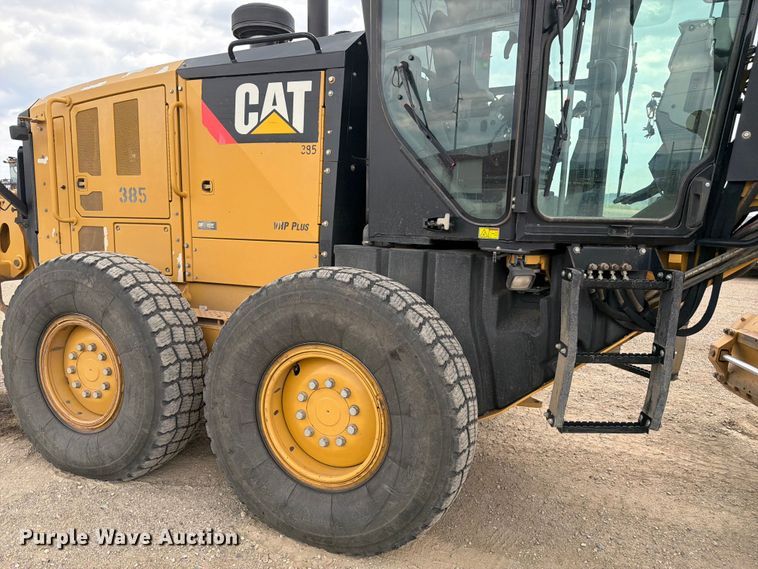 image for item FM7622 2012 Caterpillar 140M2 motor grader