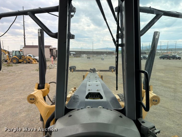 image for item FM7622 2012 Caterpillar 140M2 motor grader
