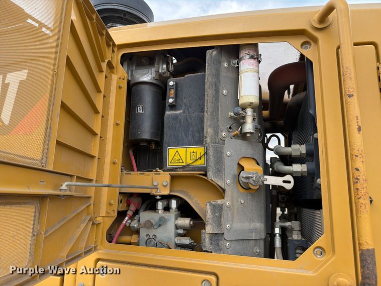 image for item FM7622 2012 Caterpillar 140M2 motor grader