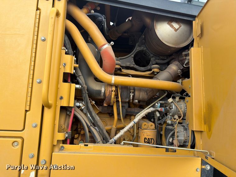 image for item FM7622 2012 Caterpillar 140M2 motor grader