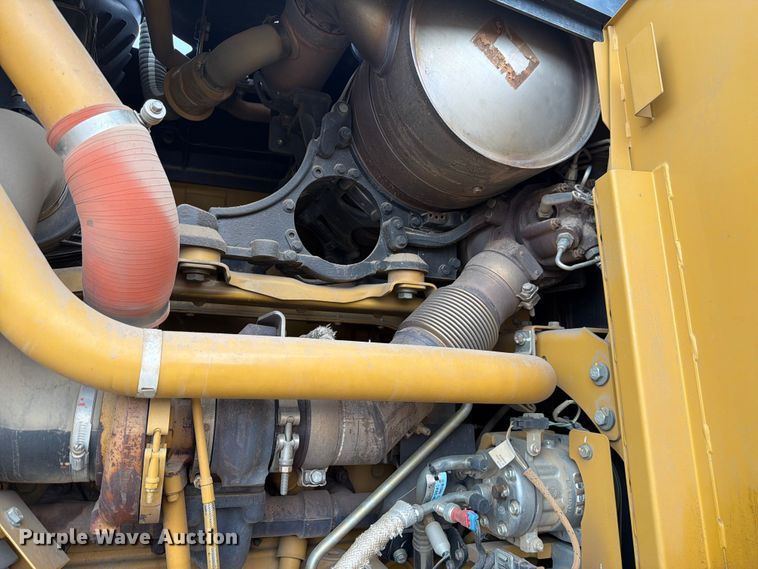 image for item FM7622 2012 Caterpillar 140M2 motor grader