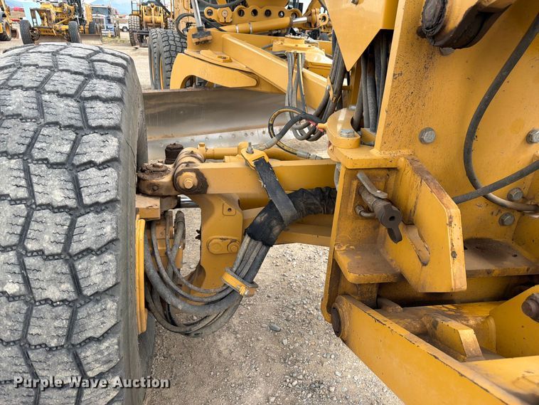 image for item FM7622 2012 Caterpillar 140M2 motor grader