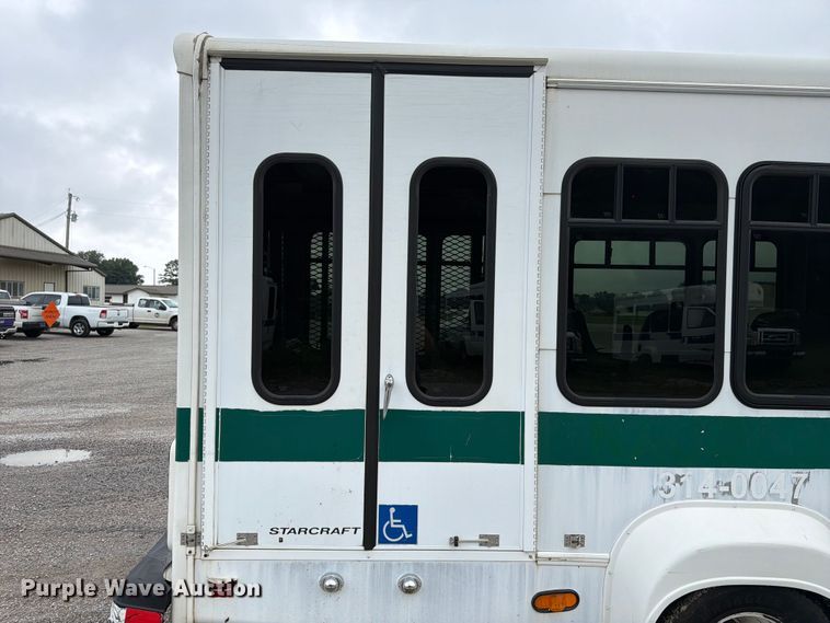 image for item FN2015 2012 Ford E350 shuttle bus