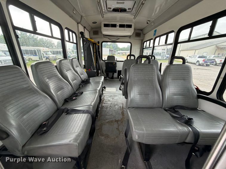 image for item FN2015 2012 Ford E350 shuttle bus