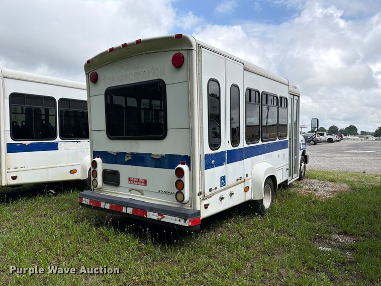 image for item FN2017 2010 Starcraft Starlite shuttle bus