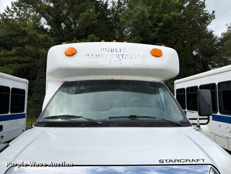 image for item FN2017 2010 Starcraft Starlite shuttle bus