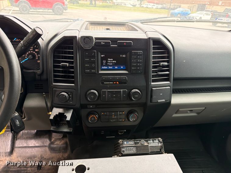 image for item FN2529 2017 Ford F150 Crew Cab pickup truck