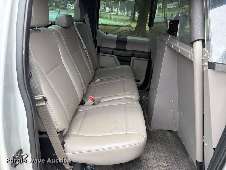 image for item FN2529 2017 Ford F150 Crew Cab pickup truck