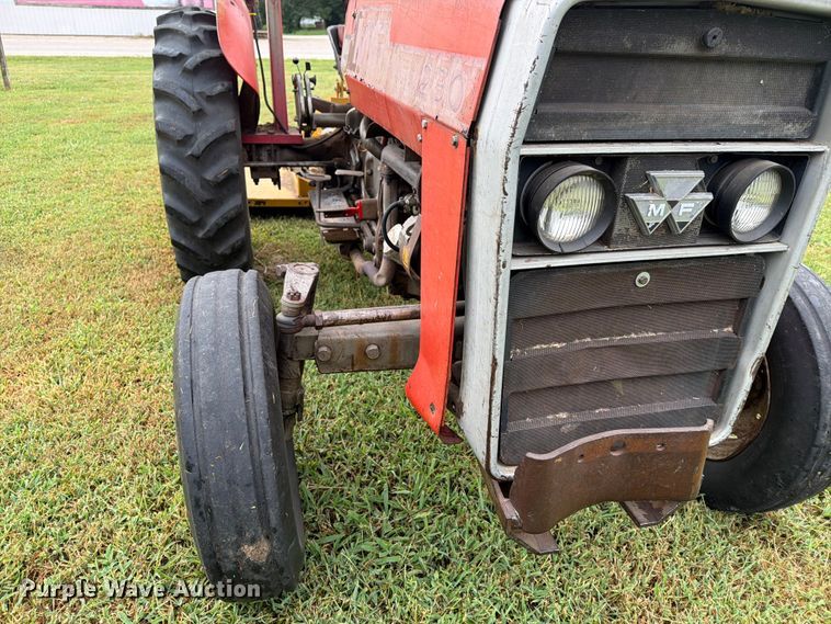 image for item FN2530 1978 Massey Ferguson 230 tractor