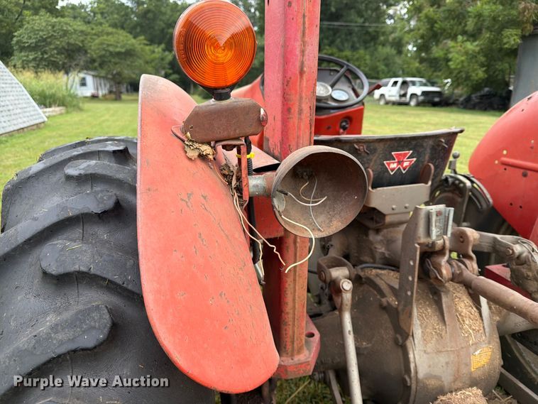 image for item FN2530 1978 Massey Ferguson 230 tractor