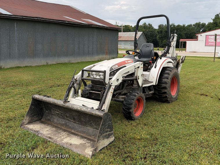 2009 Bobcat CT230 MFWD tractor