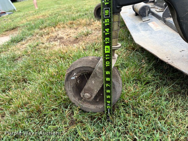 image for item FN2532 Bobcat 3EM72 finish mower