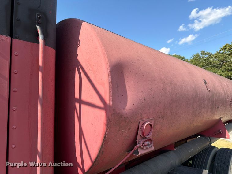 image for item FN2549 1983 AM General M915-A1 water truck