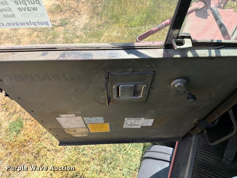 image for item FN2549 1983 AM General M915-A1 water truck