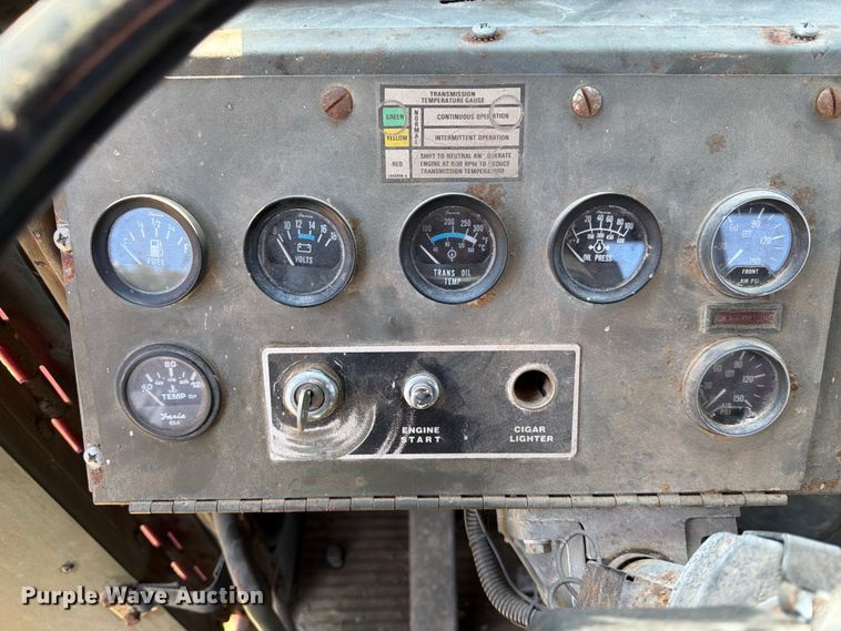 image for item FN2549 1983 AM General M915-A1 water truck