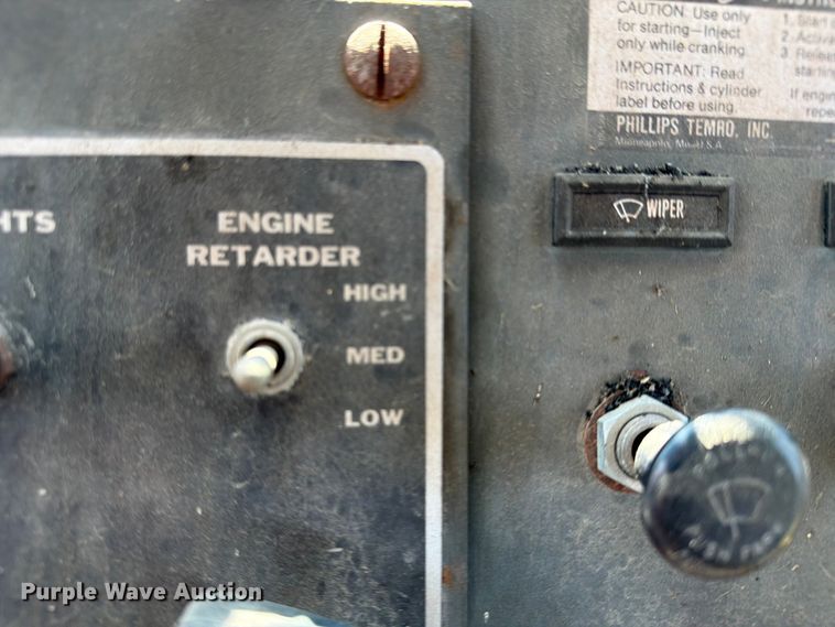 image for item FN2549 1983 AM General M915-A1 water truck