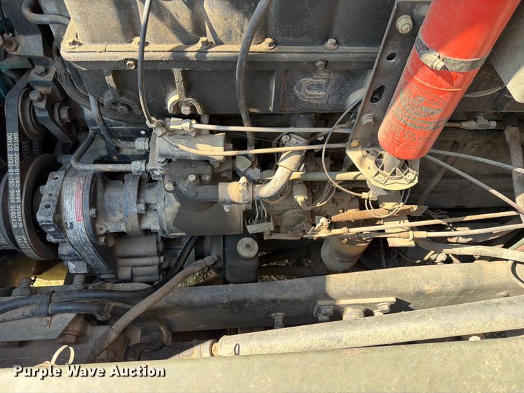 image for item FN2549 1983 AM General M915-A1 water truck