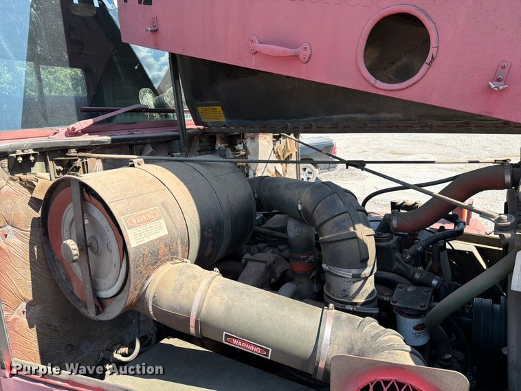 image for item FN2549 1983 AM General M915-A1 water truck