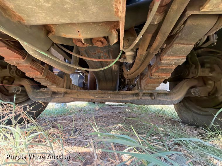 image for item FN2549 1983 AM General M915-A1 water truck