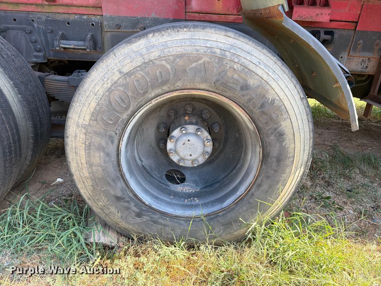 image for item FN2549 1983 AM General M915-A1 water truck
