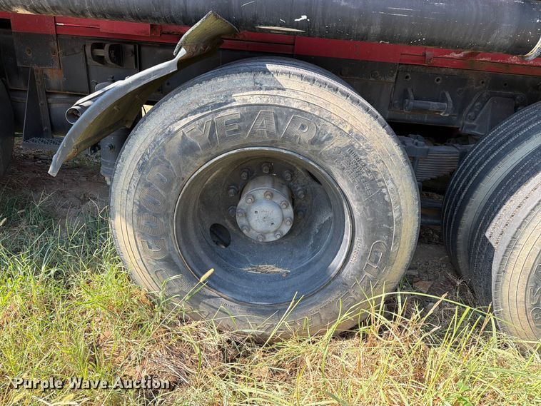 image for item FN2549 1983 AM General M915-A1 water truck