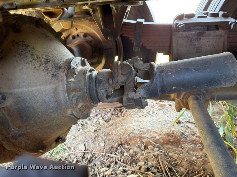 image for item FN2549 1983 AM General M915-A1 water truck