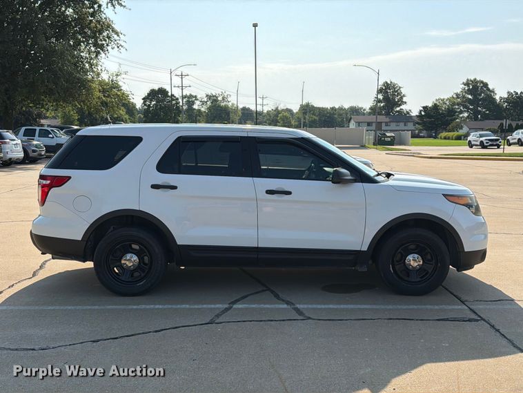 image for item FT6112 2015 Ford Explorer Police SUV