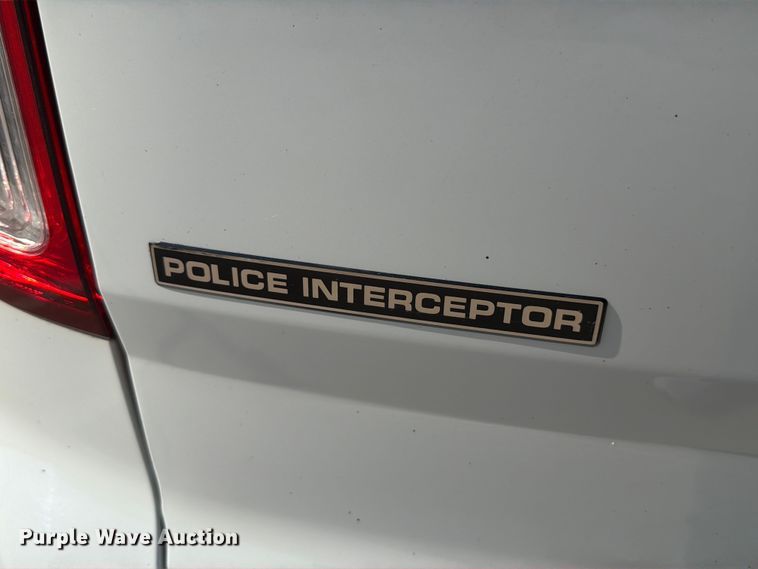 image for item FT6112 2015 Ford Explorer Police SUV
