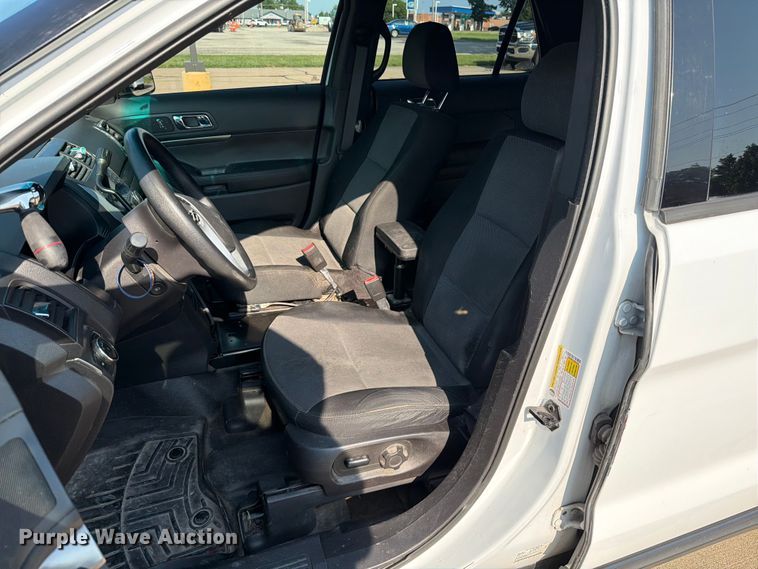 image for item FT6112 2015 Ford Explorer Police SUV