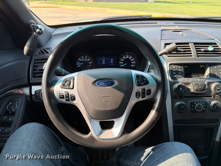 image for item FT6112 2015 Ford Explorer Police SUV