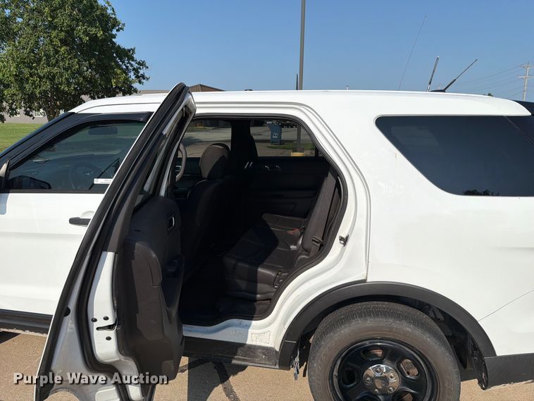 image for item FT6112 2015 Ford Explorer Police SUV